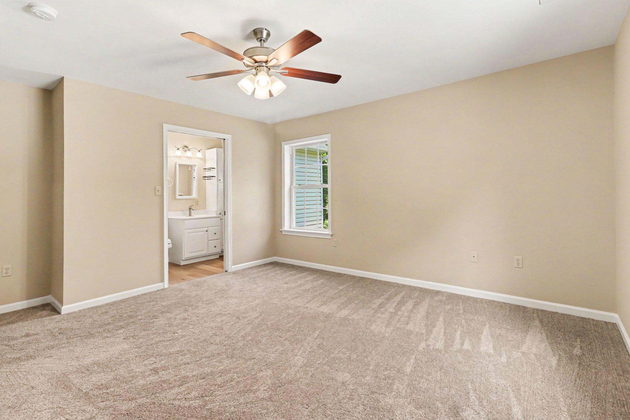 12 Ludwig Ln Property Photo 32