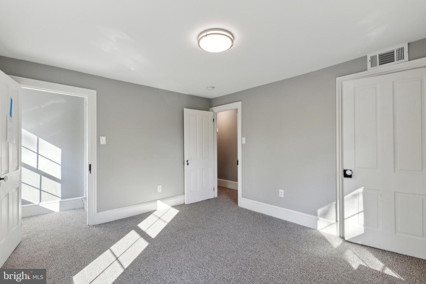 103 N Main St Property Photo 30