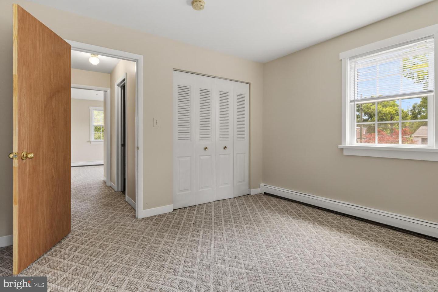 429 Edgemont Ave #3 Property Photo 10