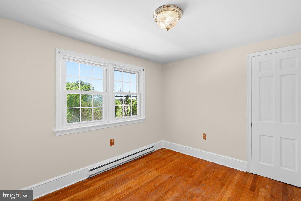 201 E Moyer Rd Property Photo 29