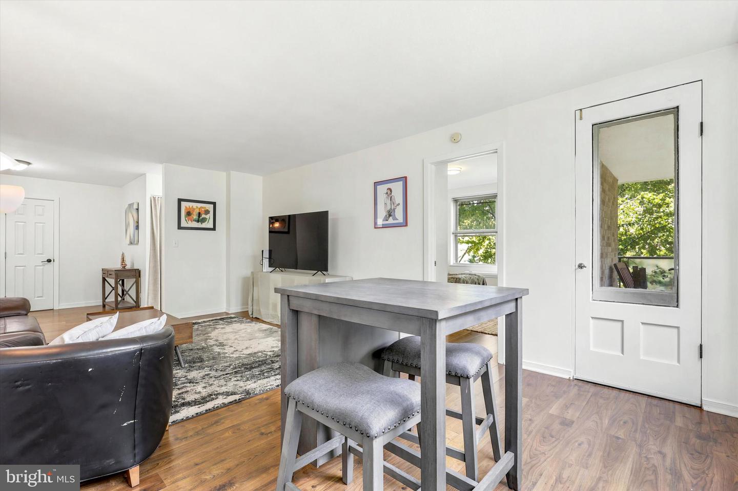 1600 Hagysford Rd #2l Property Photo 8