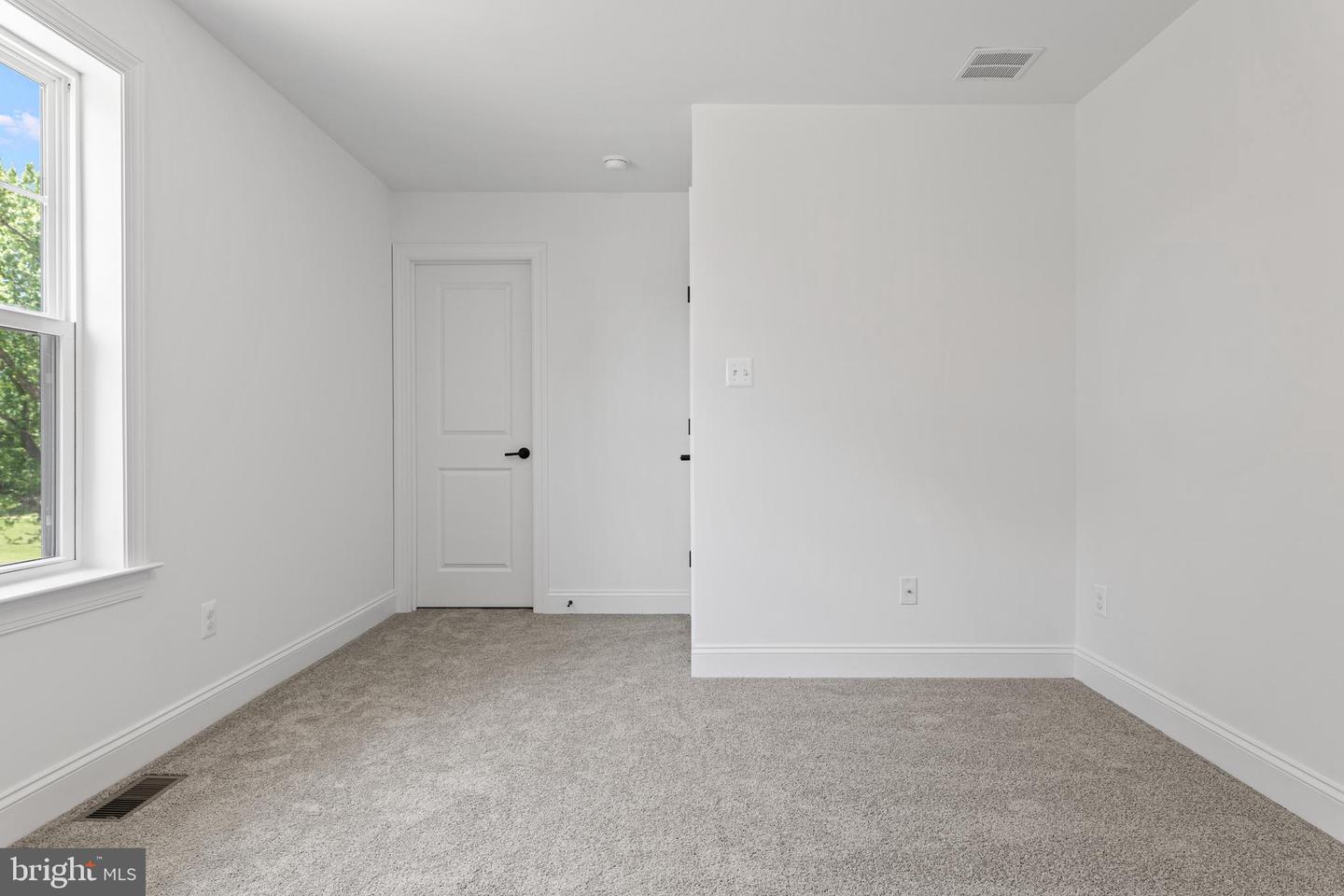 425 Pastell Ln Property Photo 37