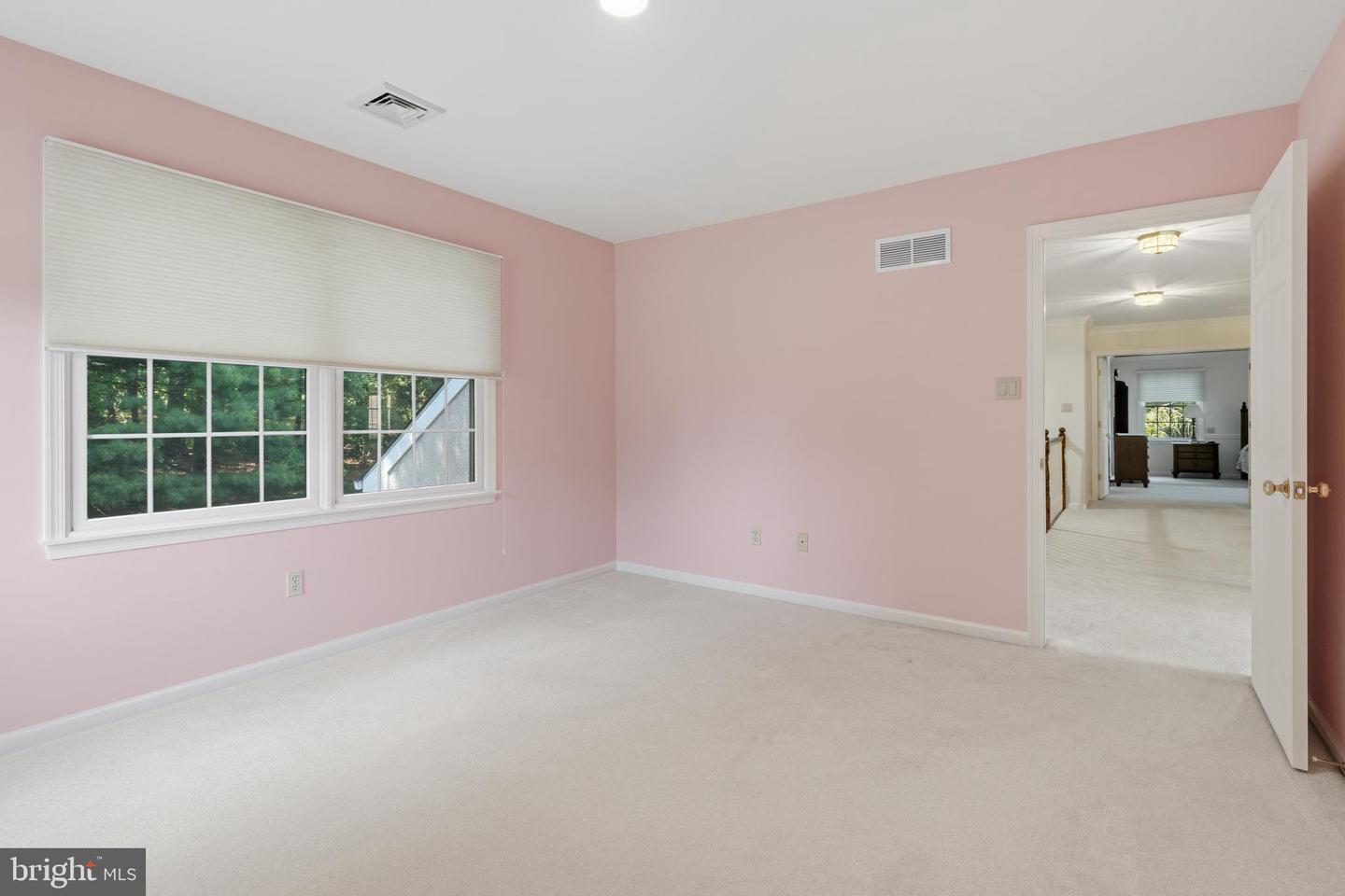 2160 Huntingdon Rd Property Photo 33