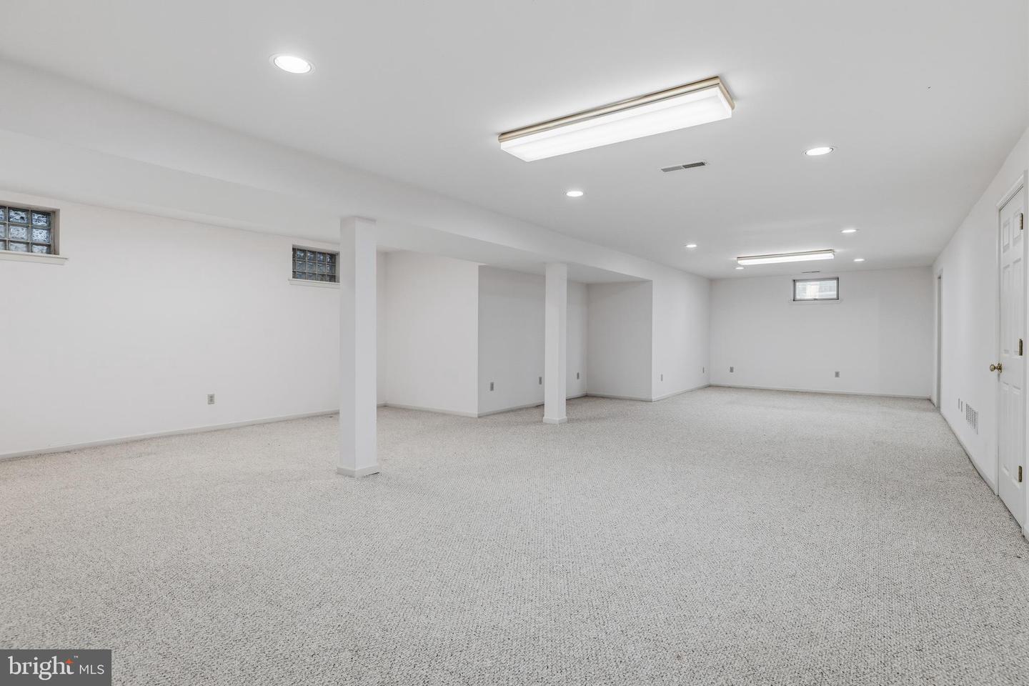 2160 Huntingdon Rd Property Photo 40