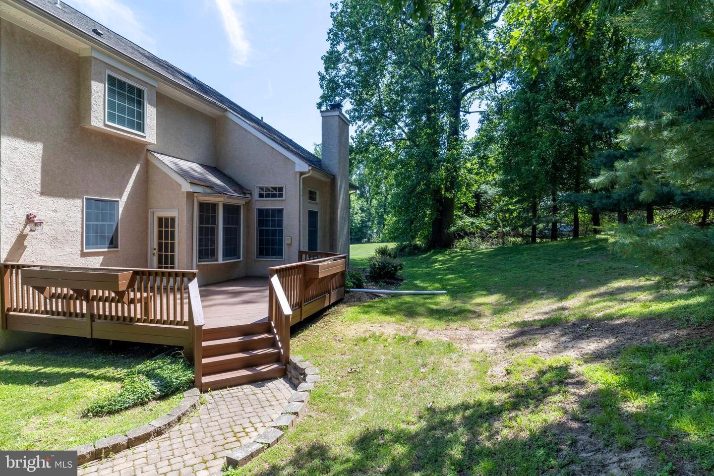 2160 Huntingdon Rd Property Photo 49