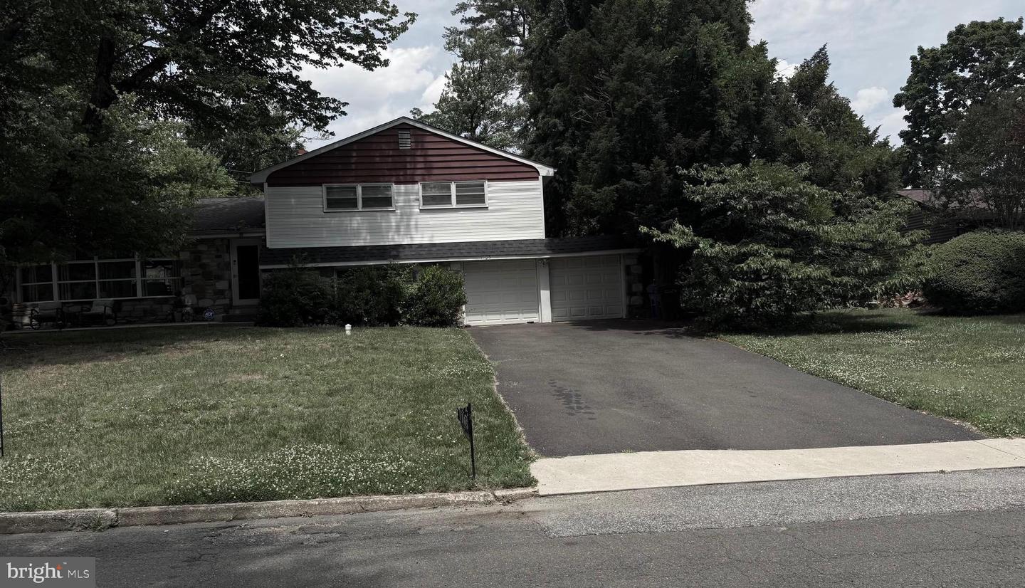 1105 Rock Creek Dr Property Photo 1