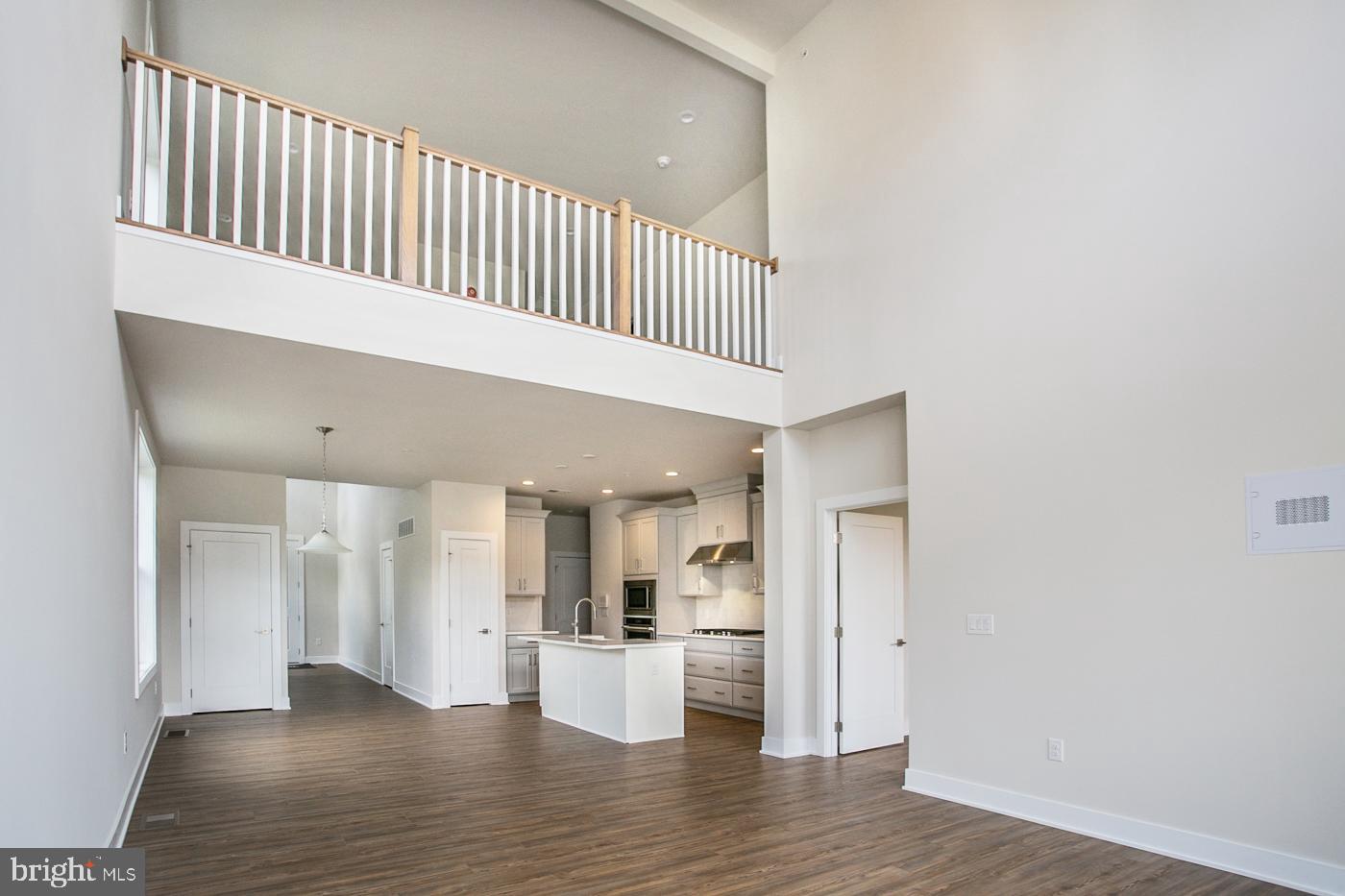 665 Levering Street Property Photo 11