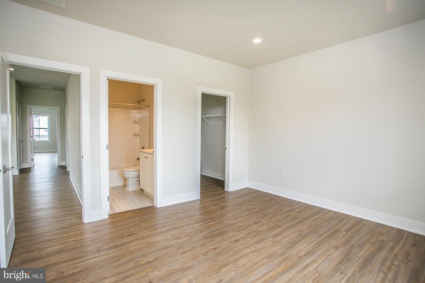 665 Levering Street Property Photo 25