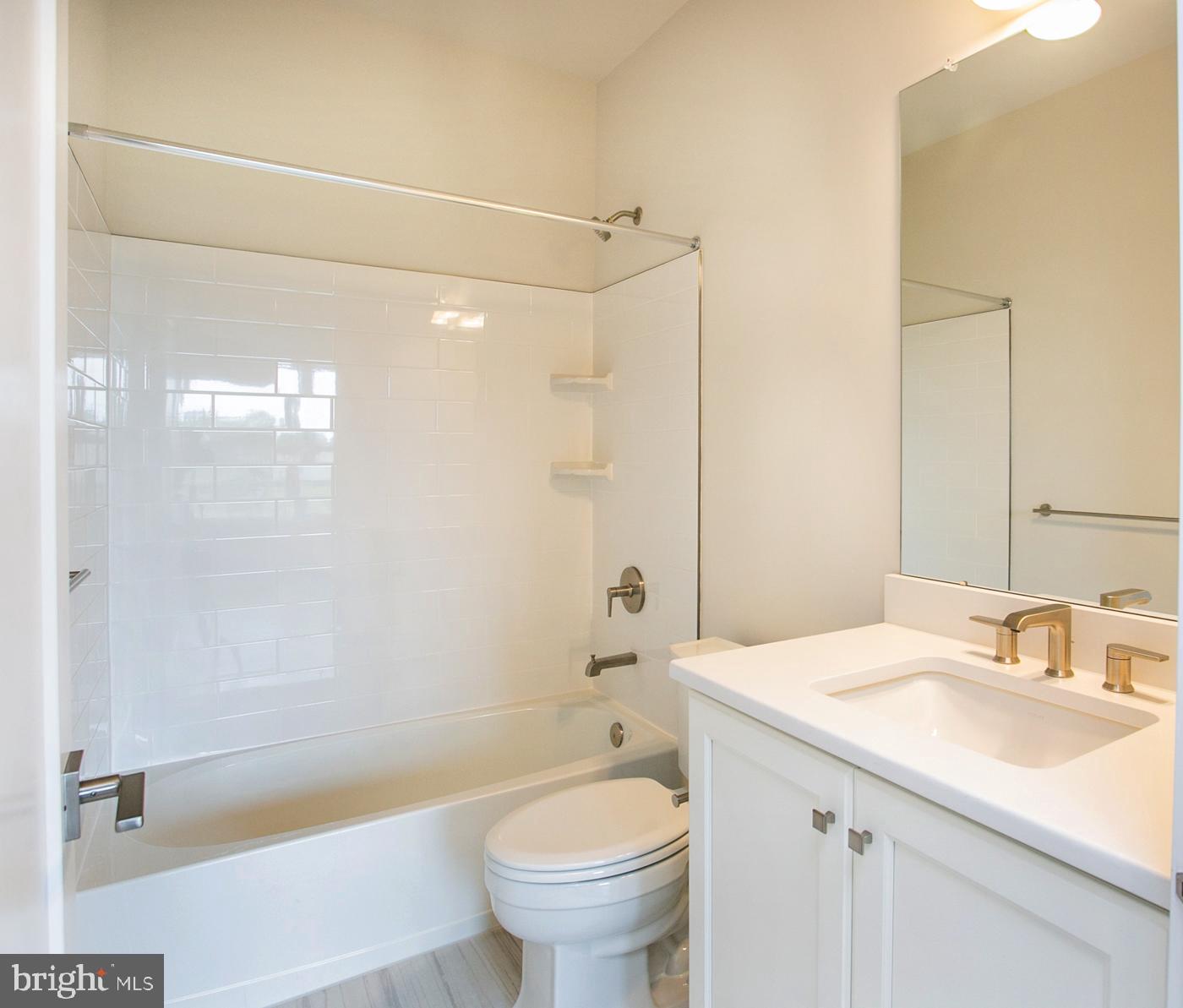 665 Levering Street Property Photo 27