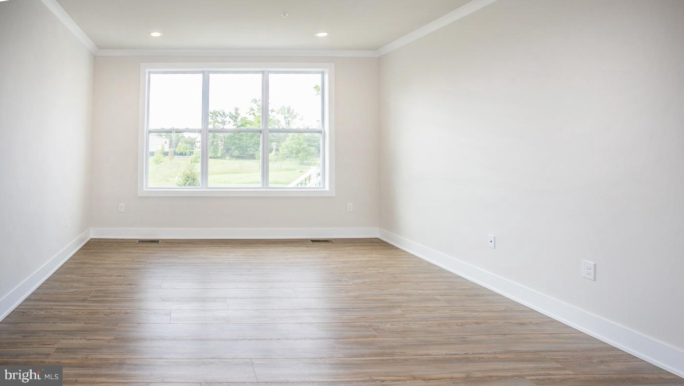 665 Levering Street Property Photo 31