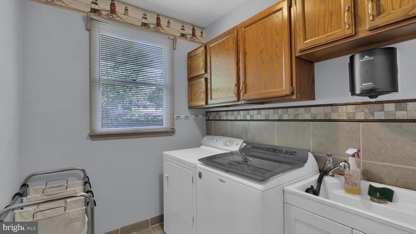 672 Brighton Dr Property Photo 21