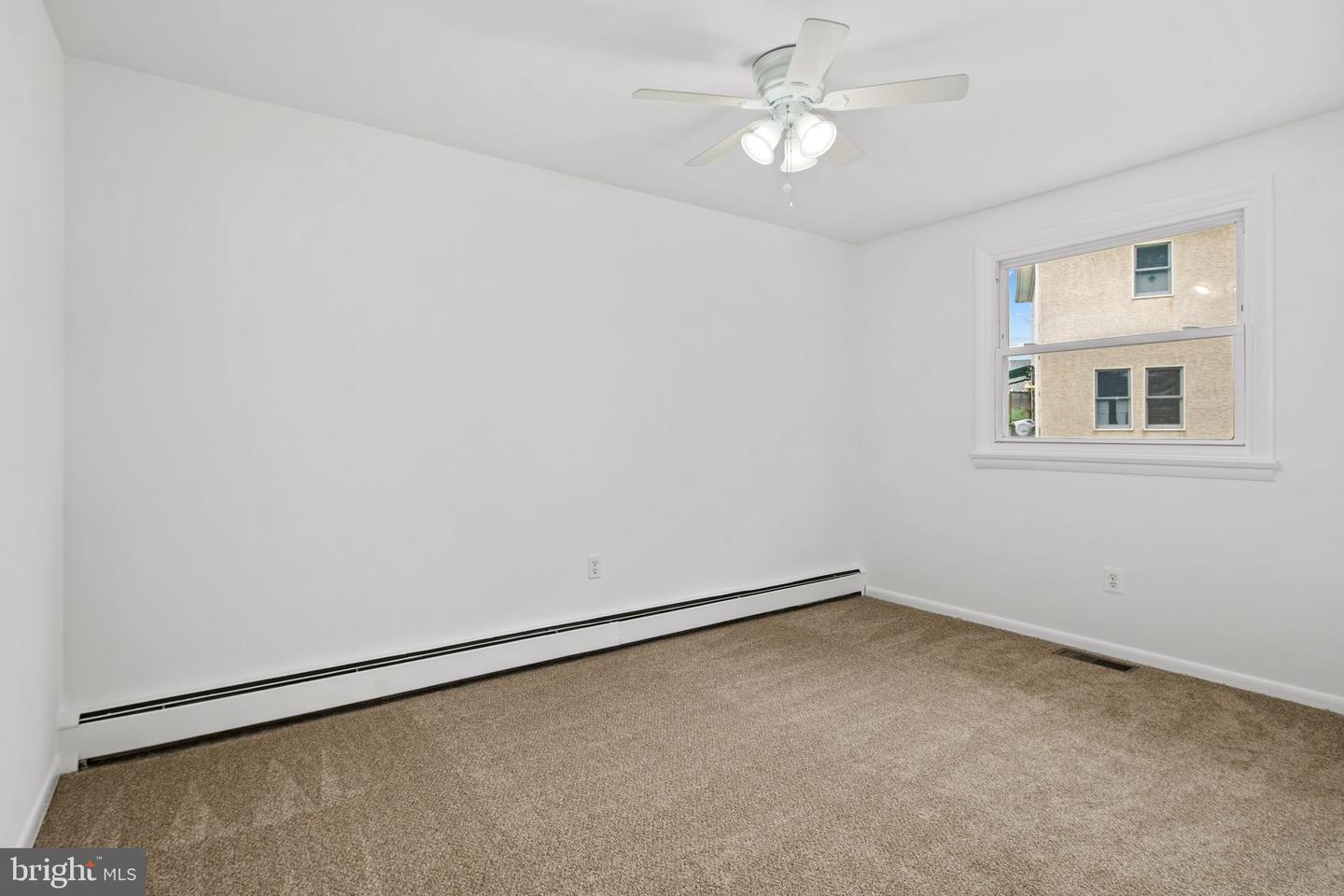 190 Maple Ave Property Photo 19