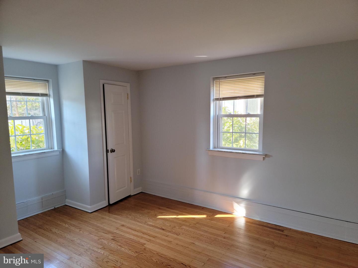 230 N Essex Ave #1st Property Photo 10