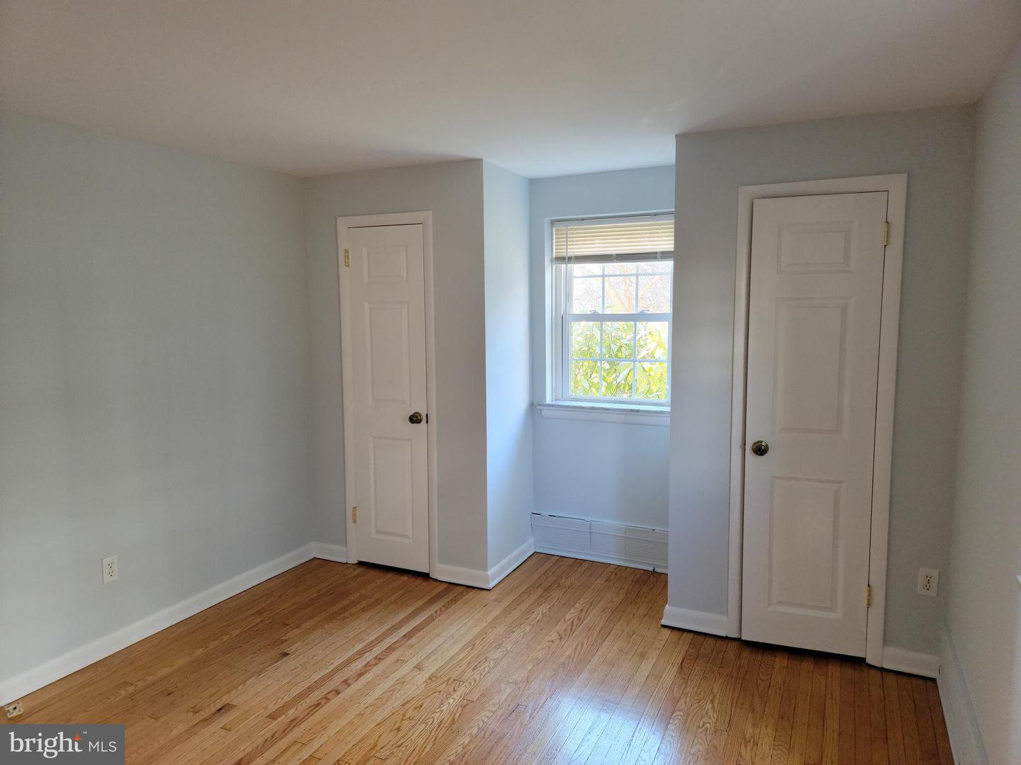 230 N Essex Ave #1st Property Photo 11