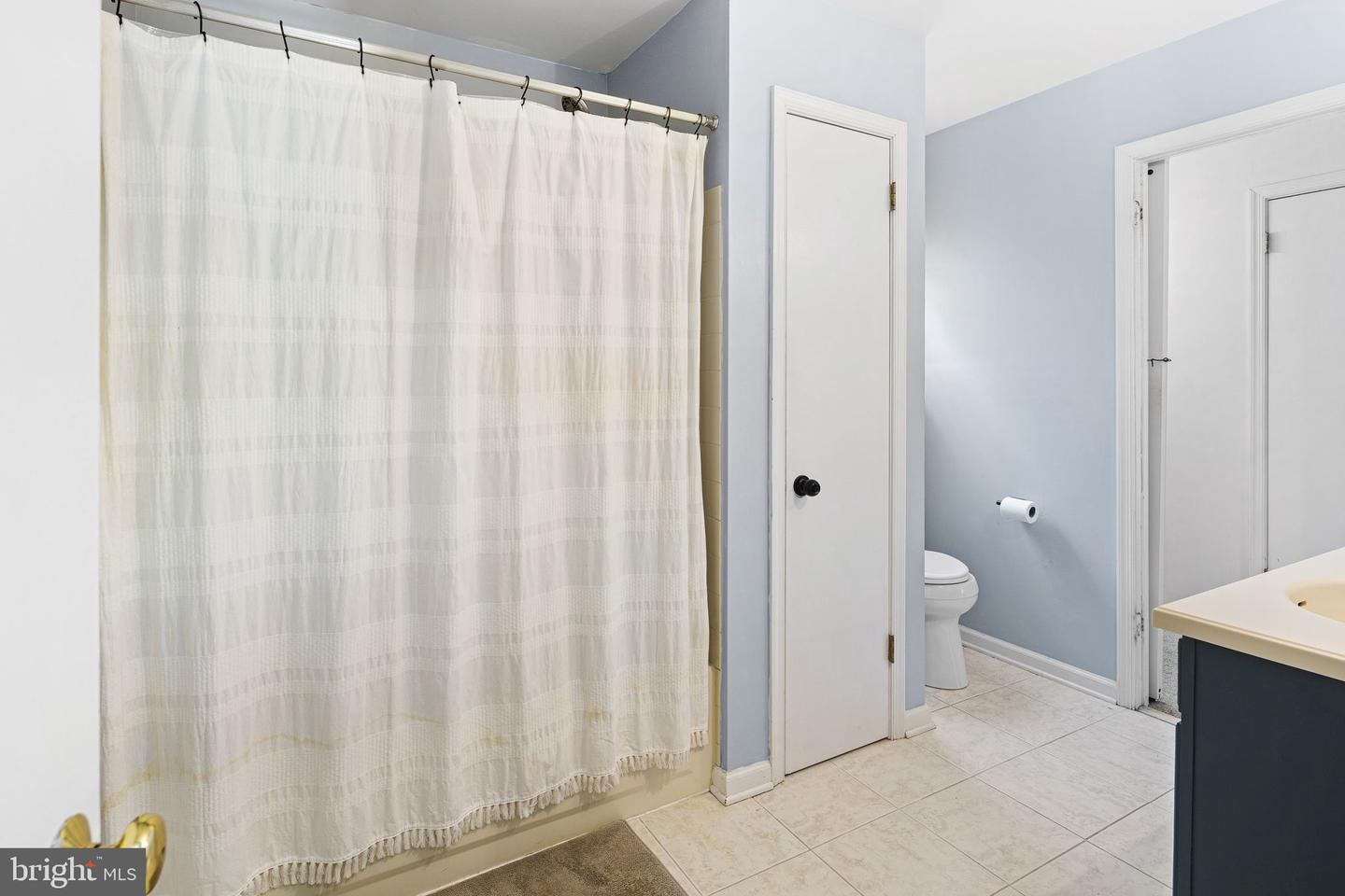 212 Grays Ln Property Photo 18