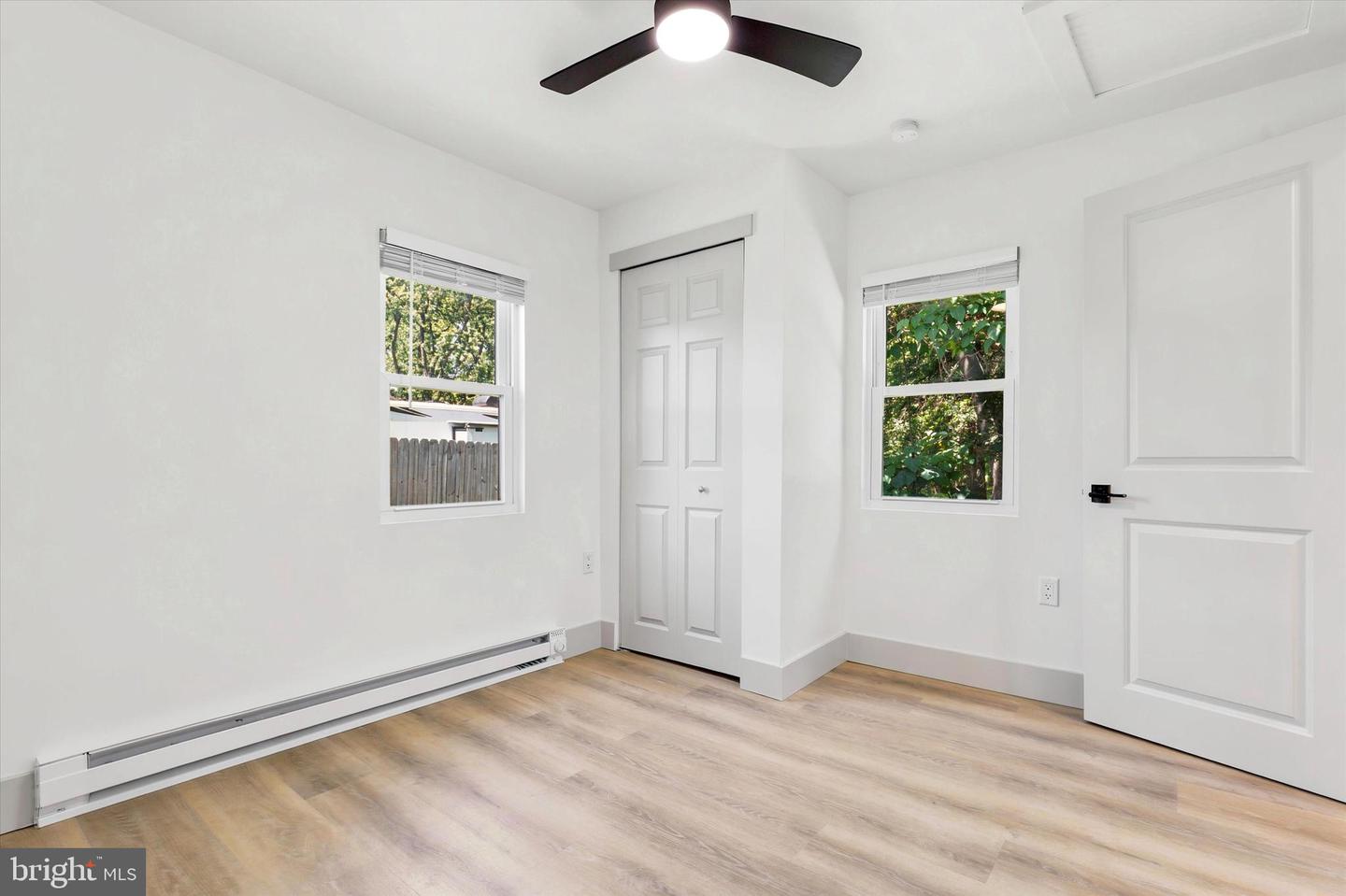 1605-e N Line Property Photo 19