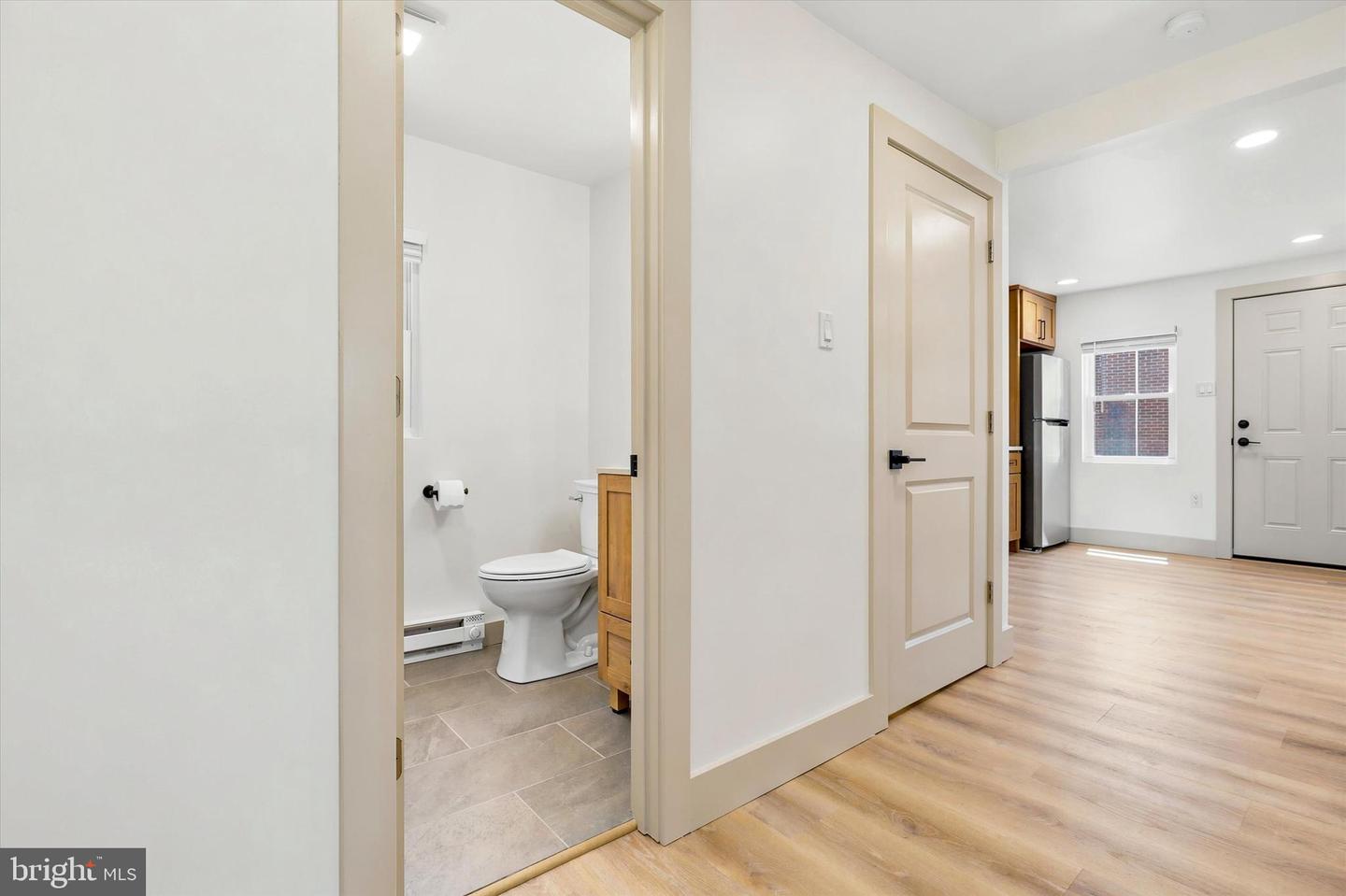 1605-e N Line Property Photo 21