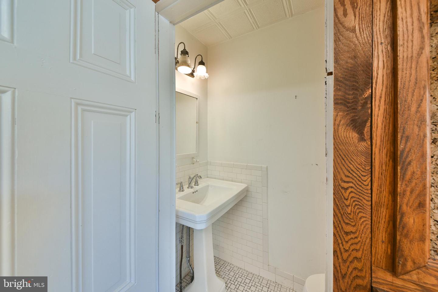 1407 Bethlehem Pike Property Photo 14