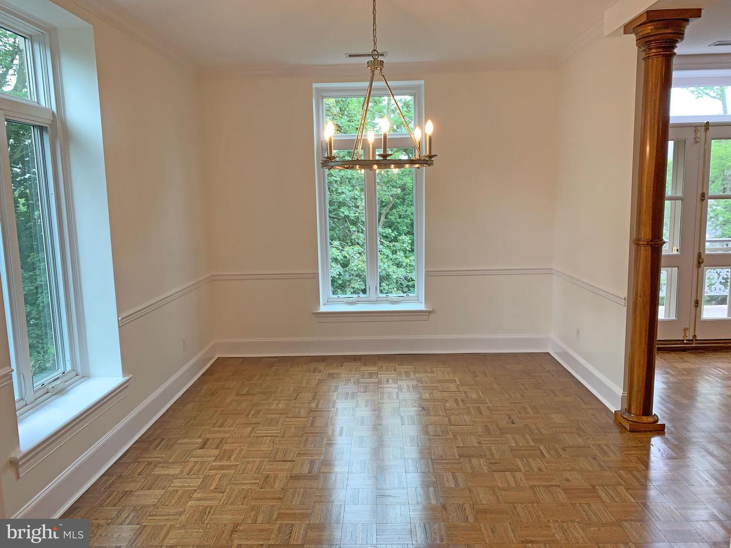 414 Old Lancaster Rd #405 Property Photo 22