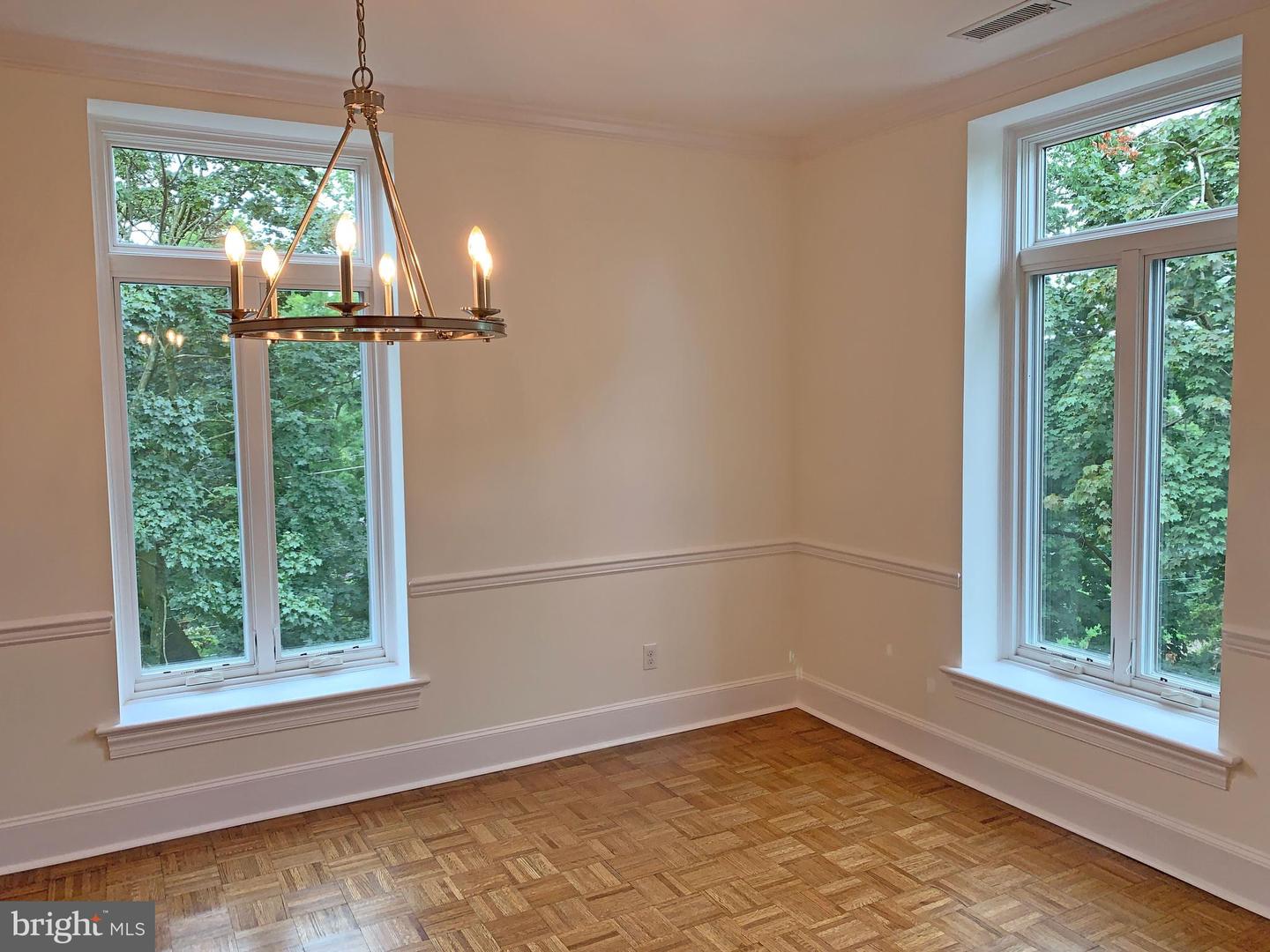 414 Old Lancaster Rd #405 Property Photo 24