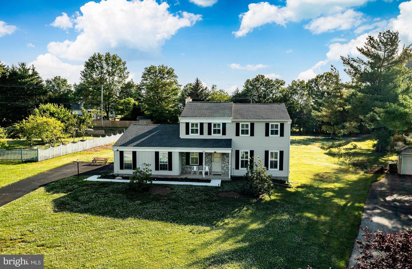 1146 SQUIRES WAY Property Photo 1