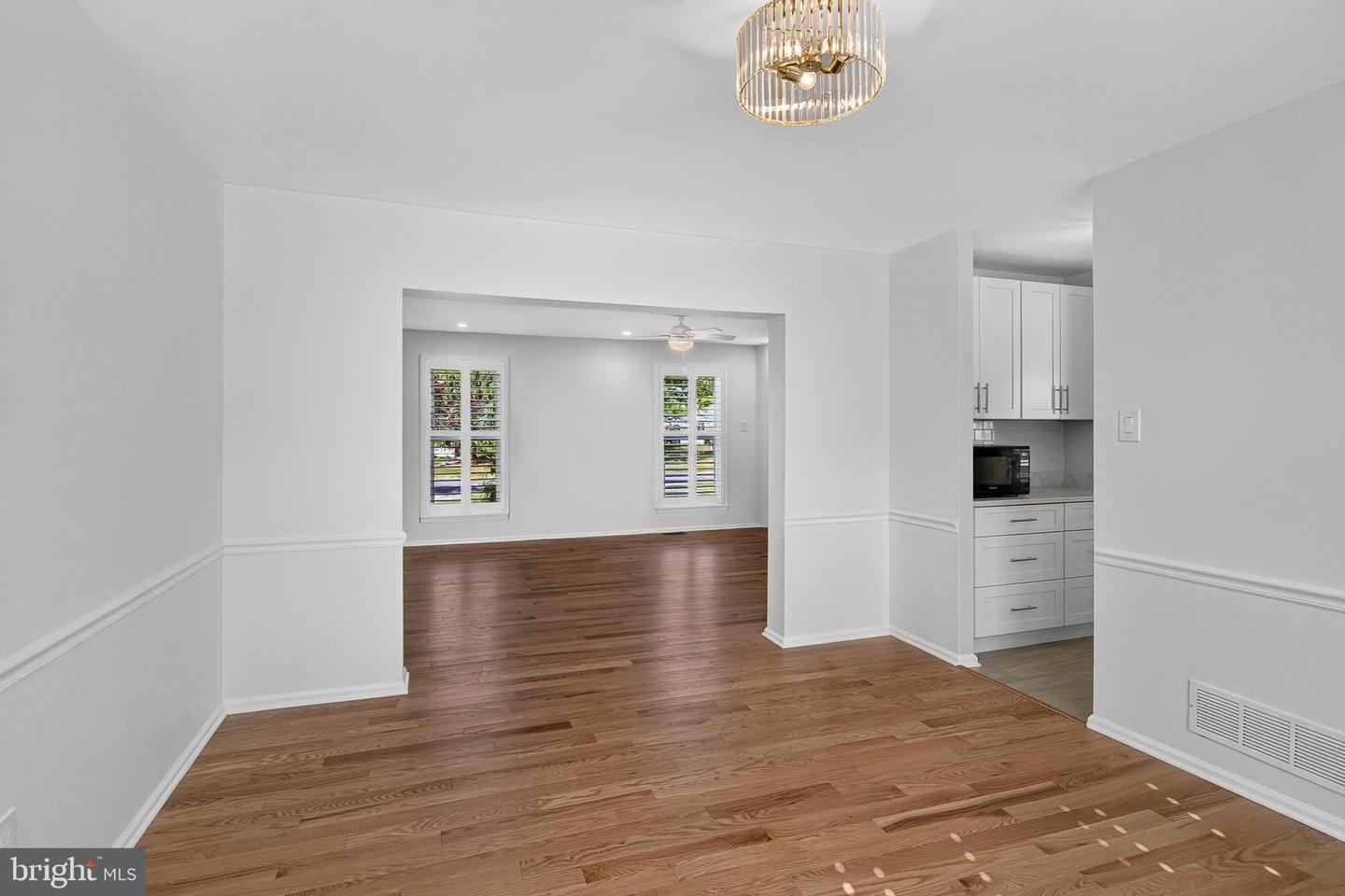 1146 Squires Way Property Photo 13