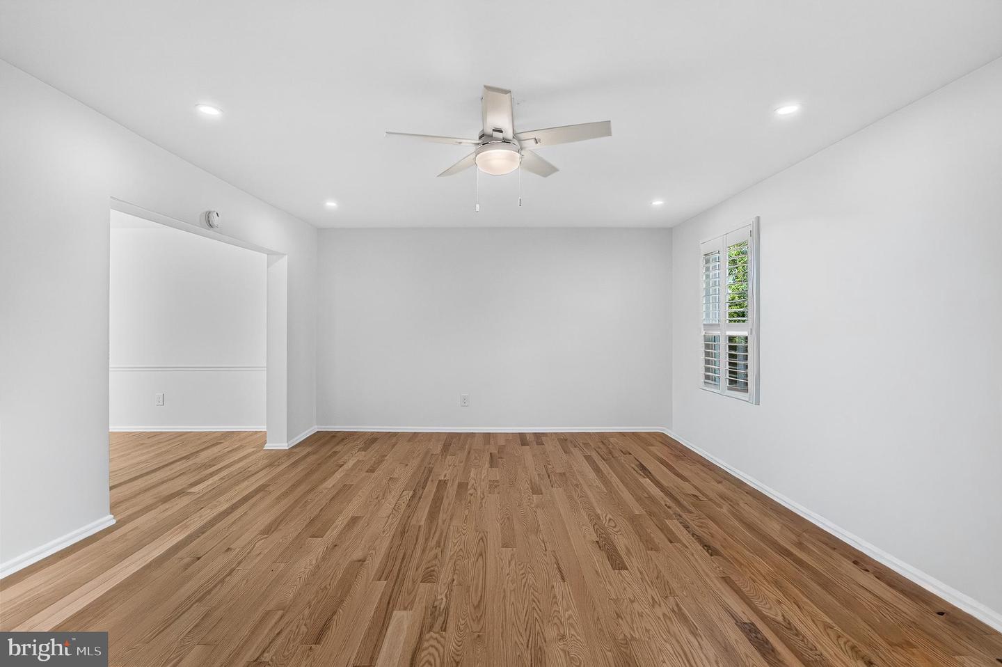 1146 Squires Way Property Photo 17