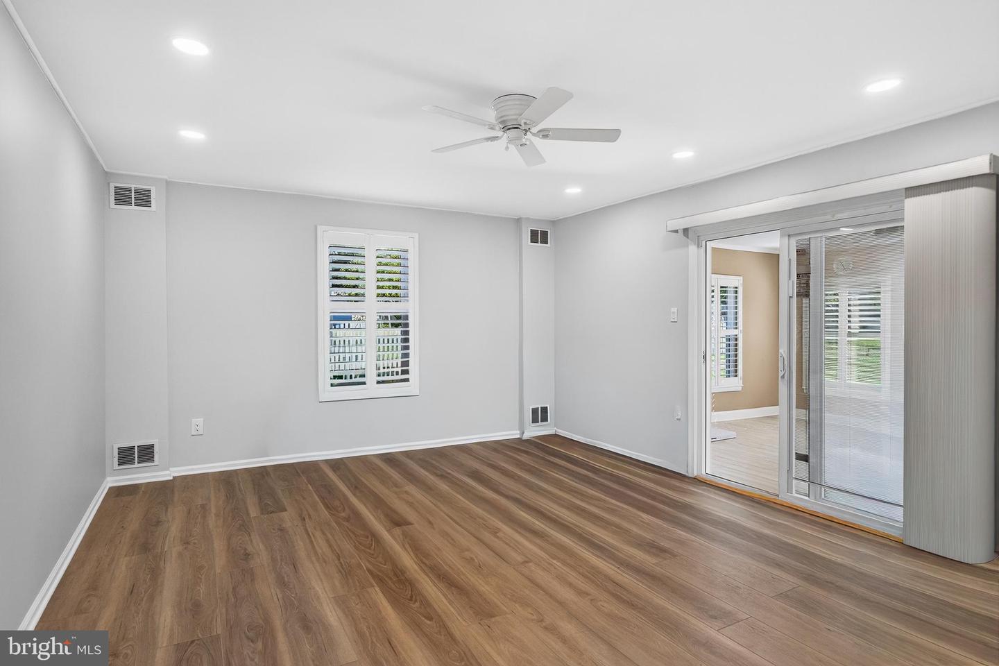 1146 Squires Way Property Photo 19