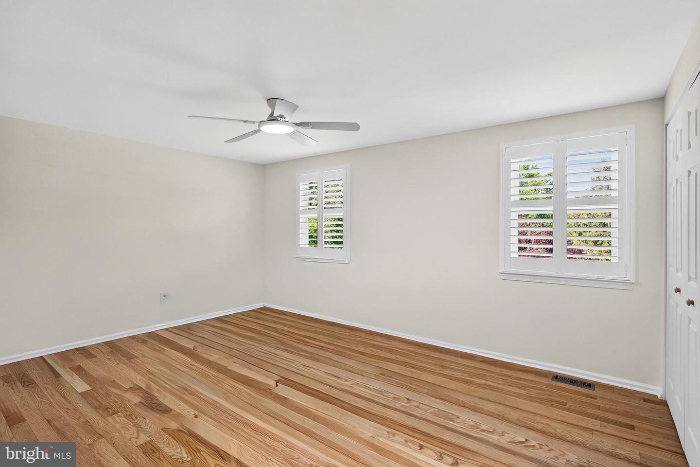 1146 Squires Way Property Photo 34