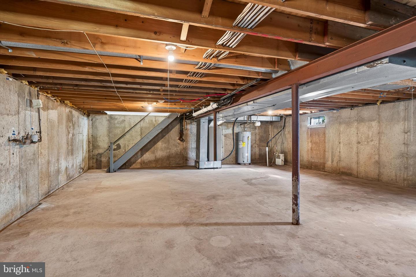 1146 Squires Way Property Photo 41