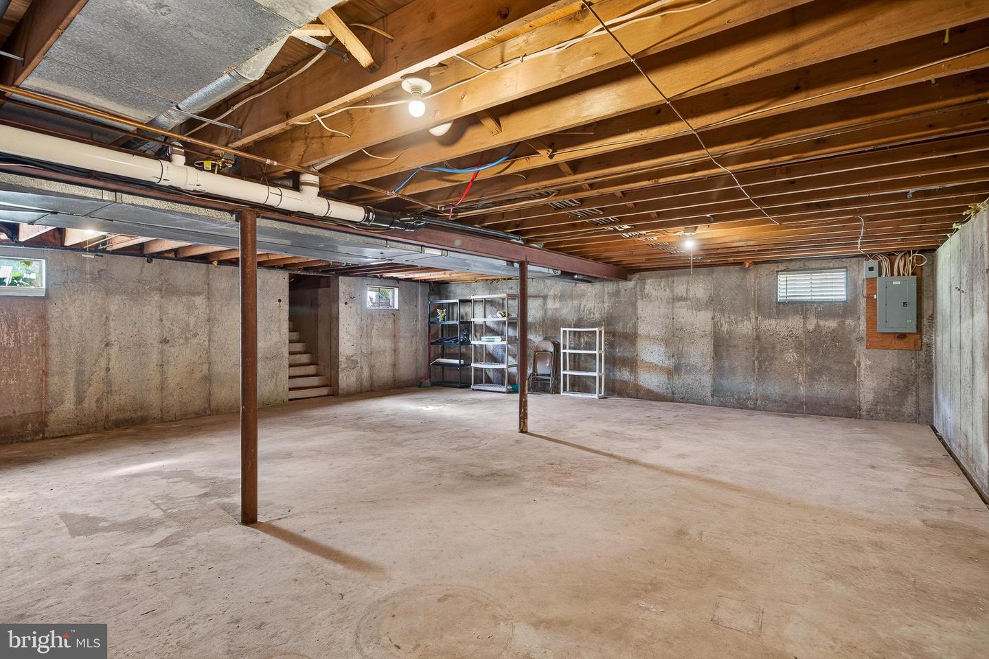 1146 Squires Way Property Photo 42