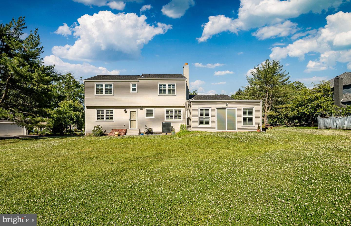 1146 Squires Way Property Photo 43