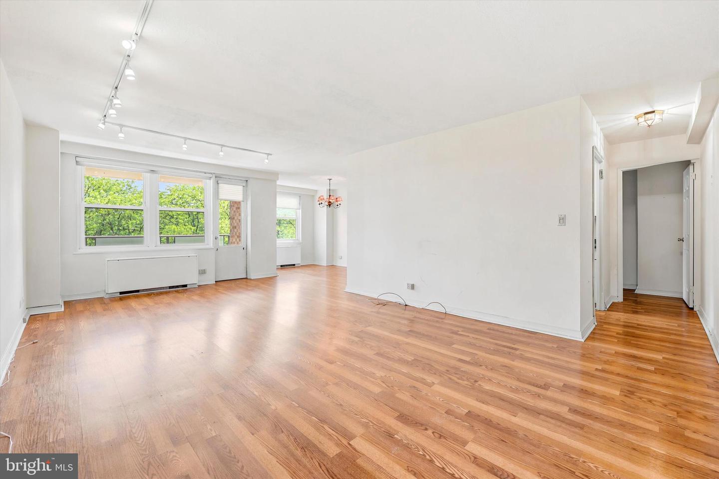 1600 Hagys Ford Rd #6-b Property Photo 3