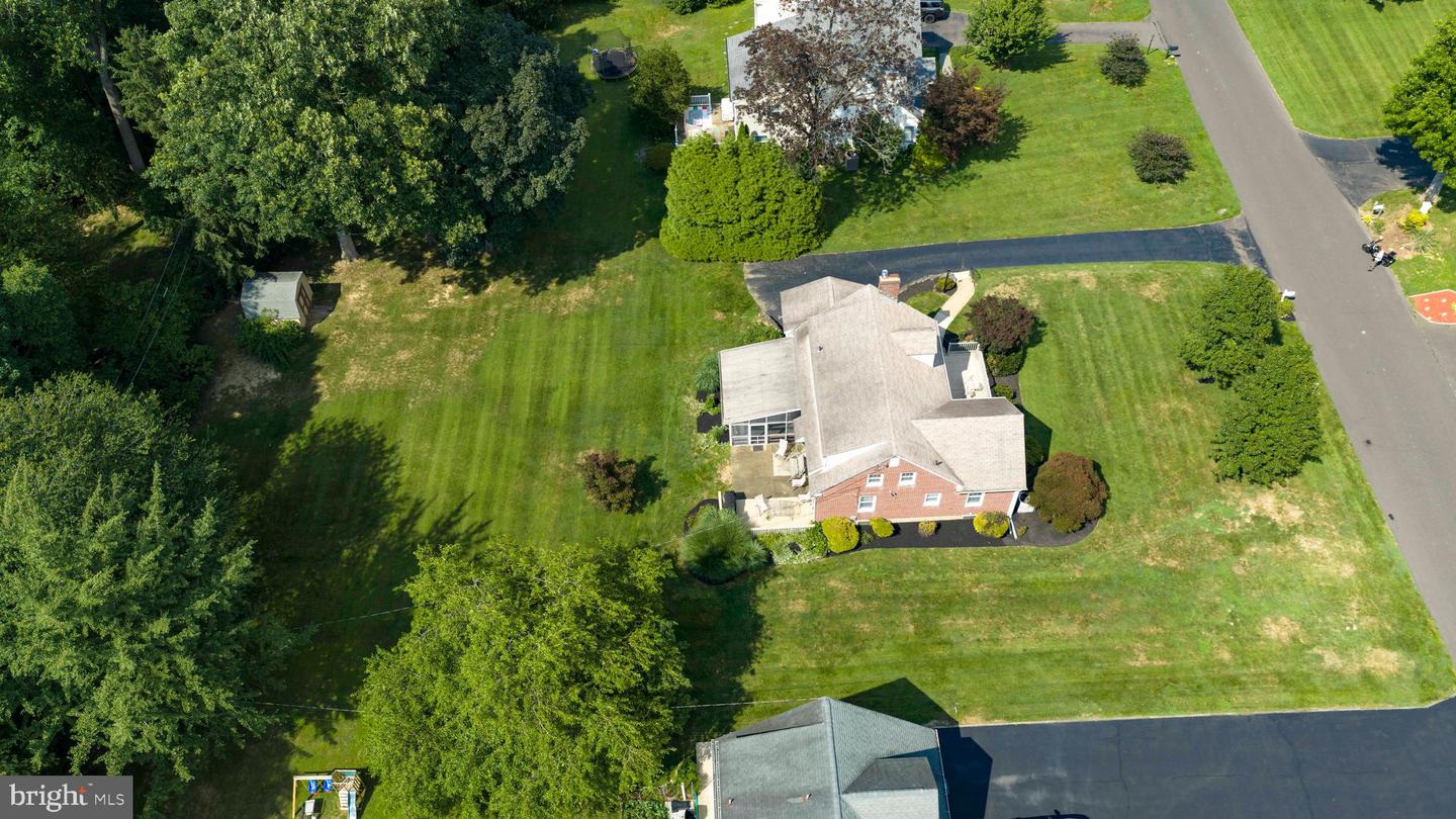 2332 Boyd Rd Property Photo 34