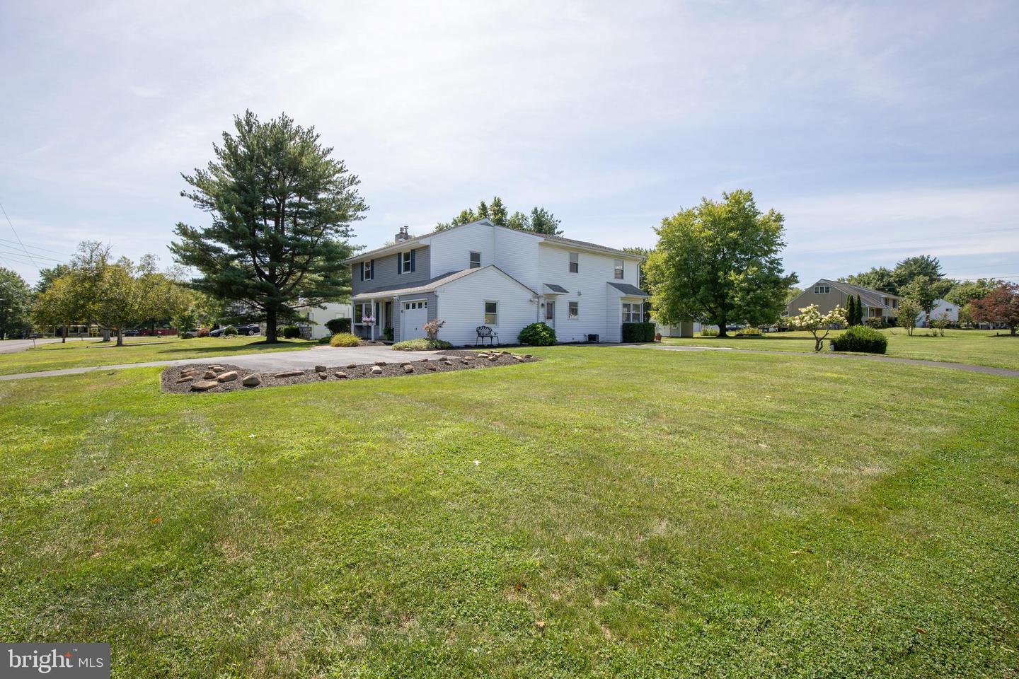 1118 Clymer Rd Property Photo 4