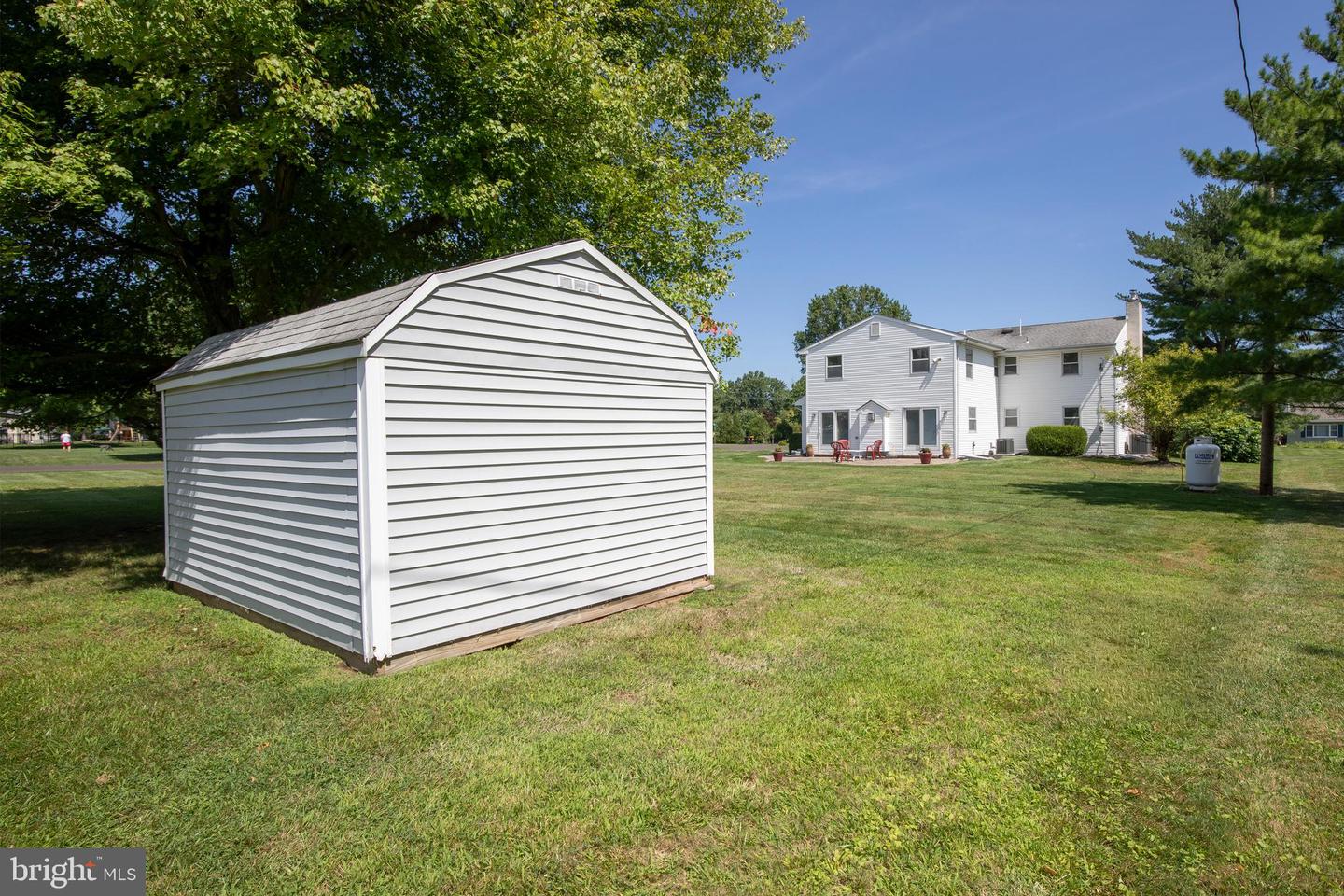 1118 Clymer Rd Property Photo 9