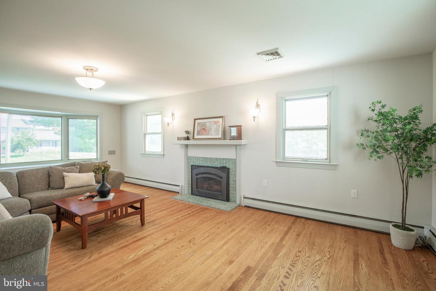 1118 Clymer Rd Property Photo 16