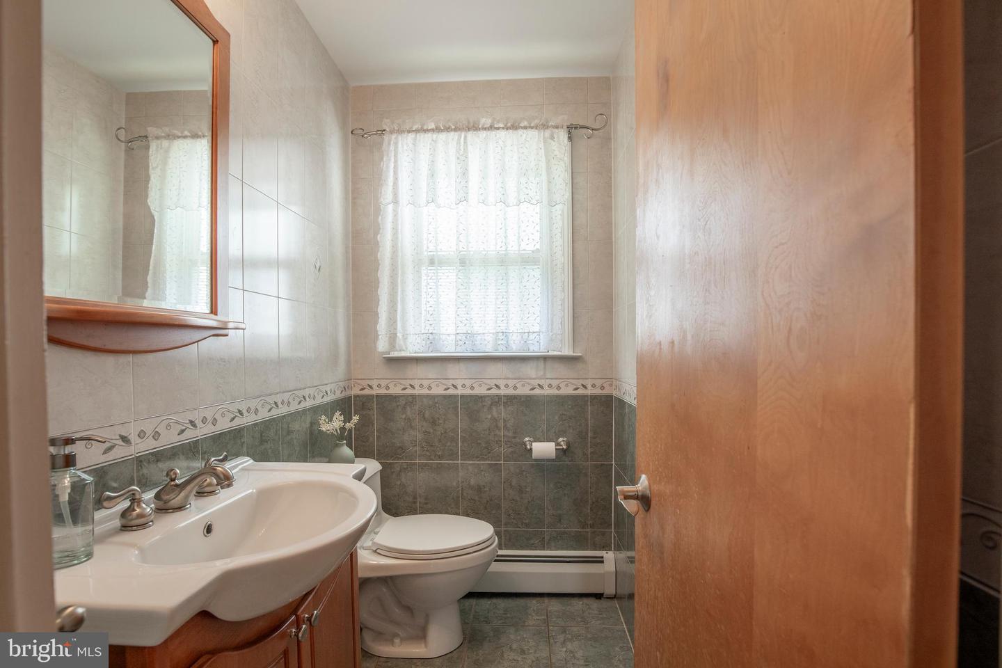 1118 Clymer Rd Property Photo 33