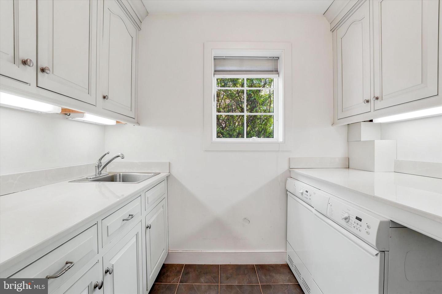 1271 Byberry Rd Property Photo 18