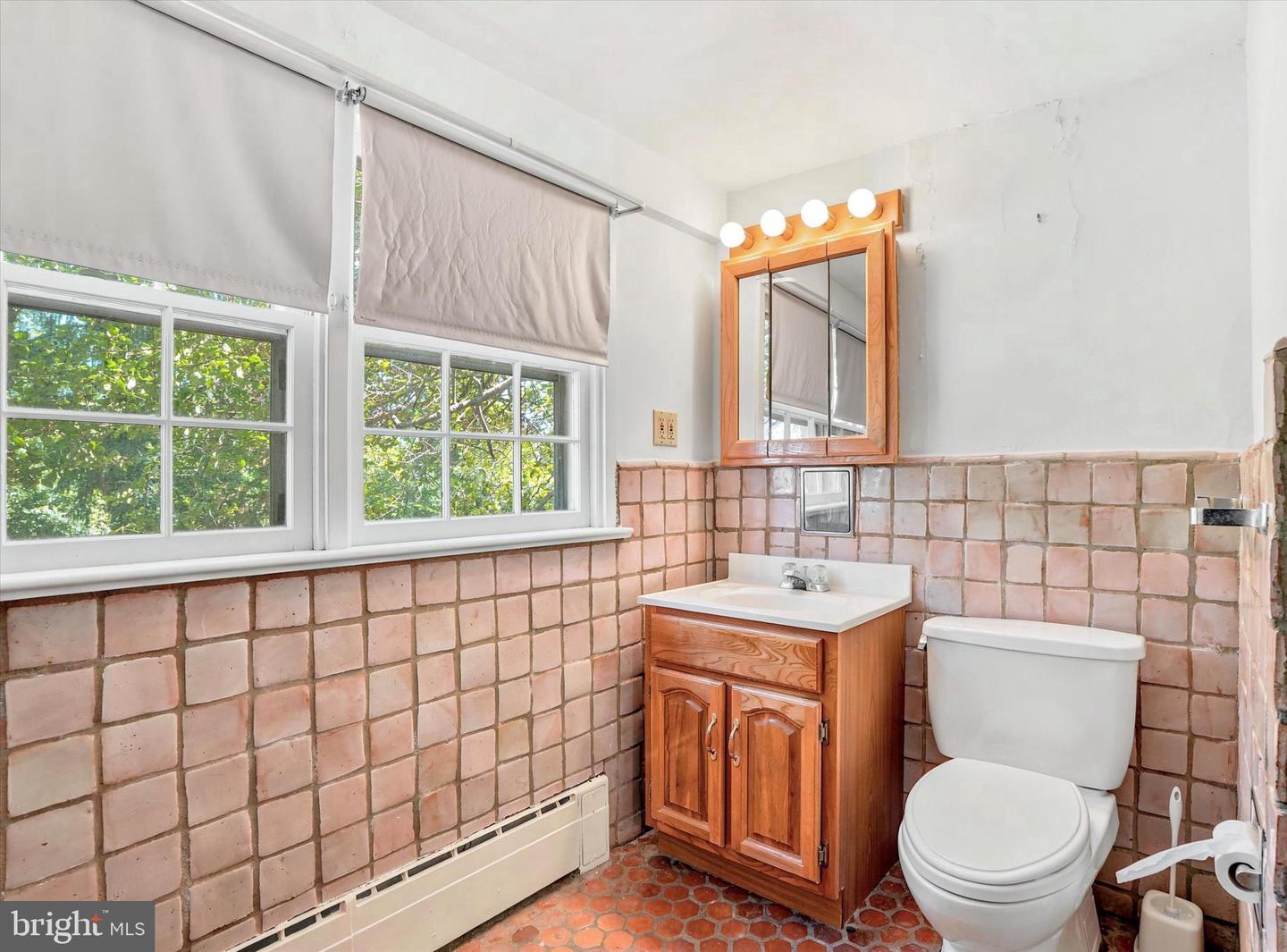 1271 Byberry Rd Property Photo 19