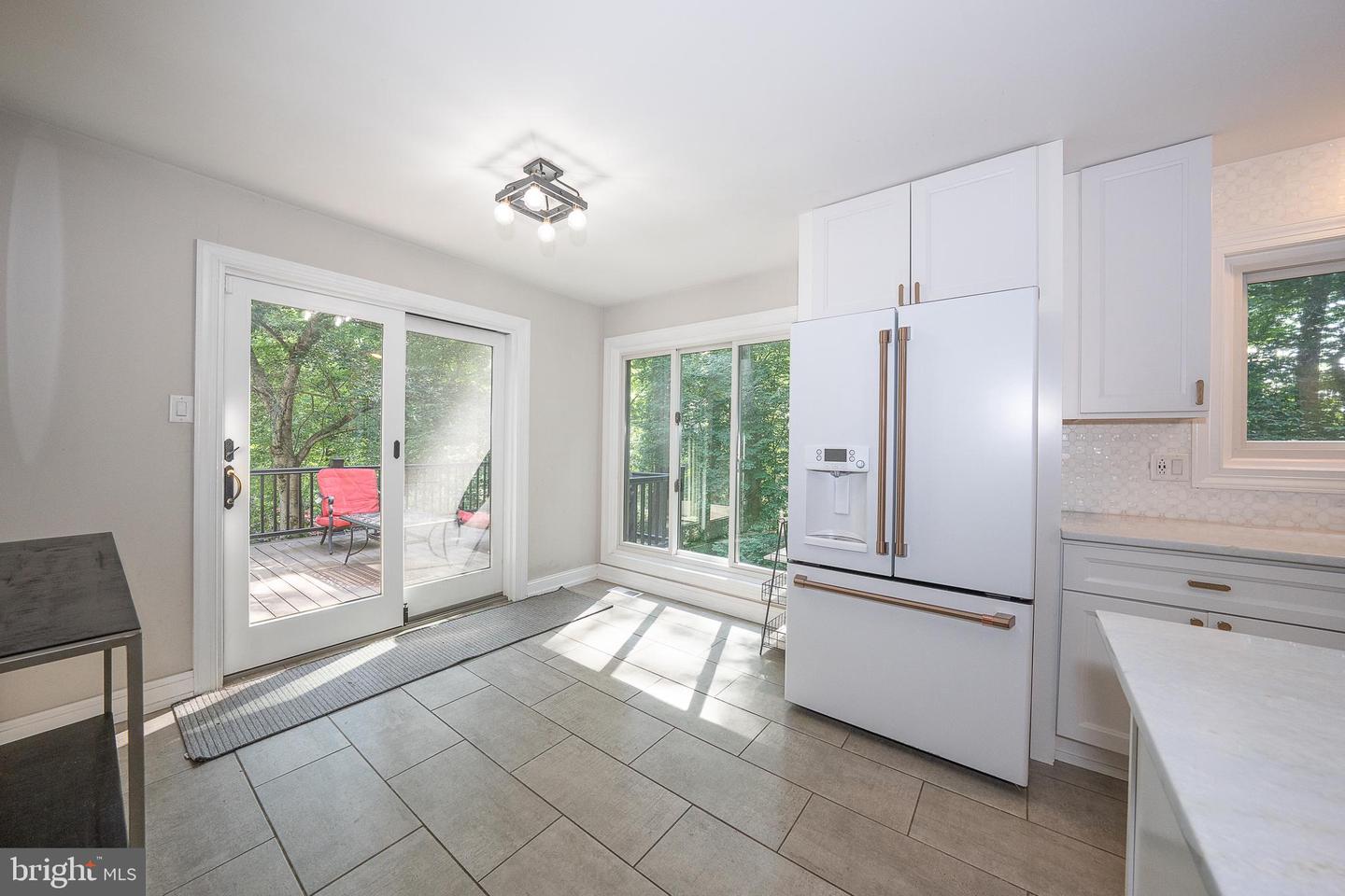 1551 Washington Ln Property Photo 14