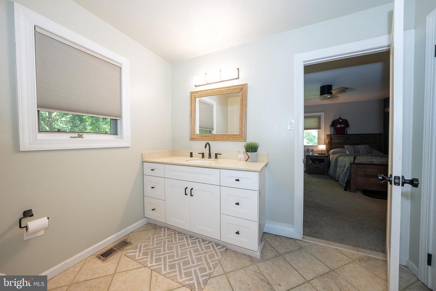1551 Washington Ln Property Photo 26