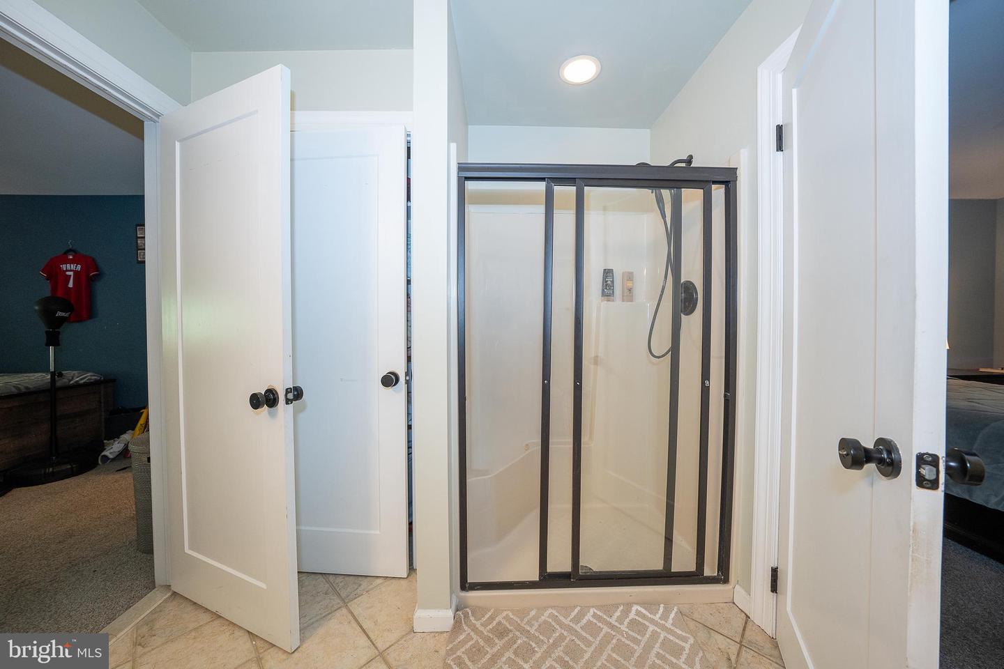 1551 Washington Ln Property Photo 27