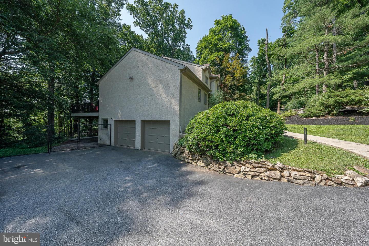 1551 Washington Ln Property Photo 44
