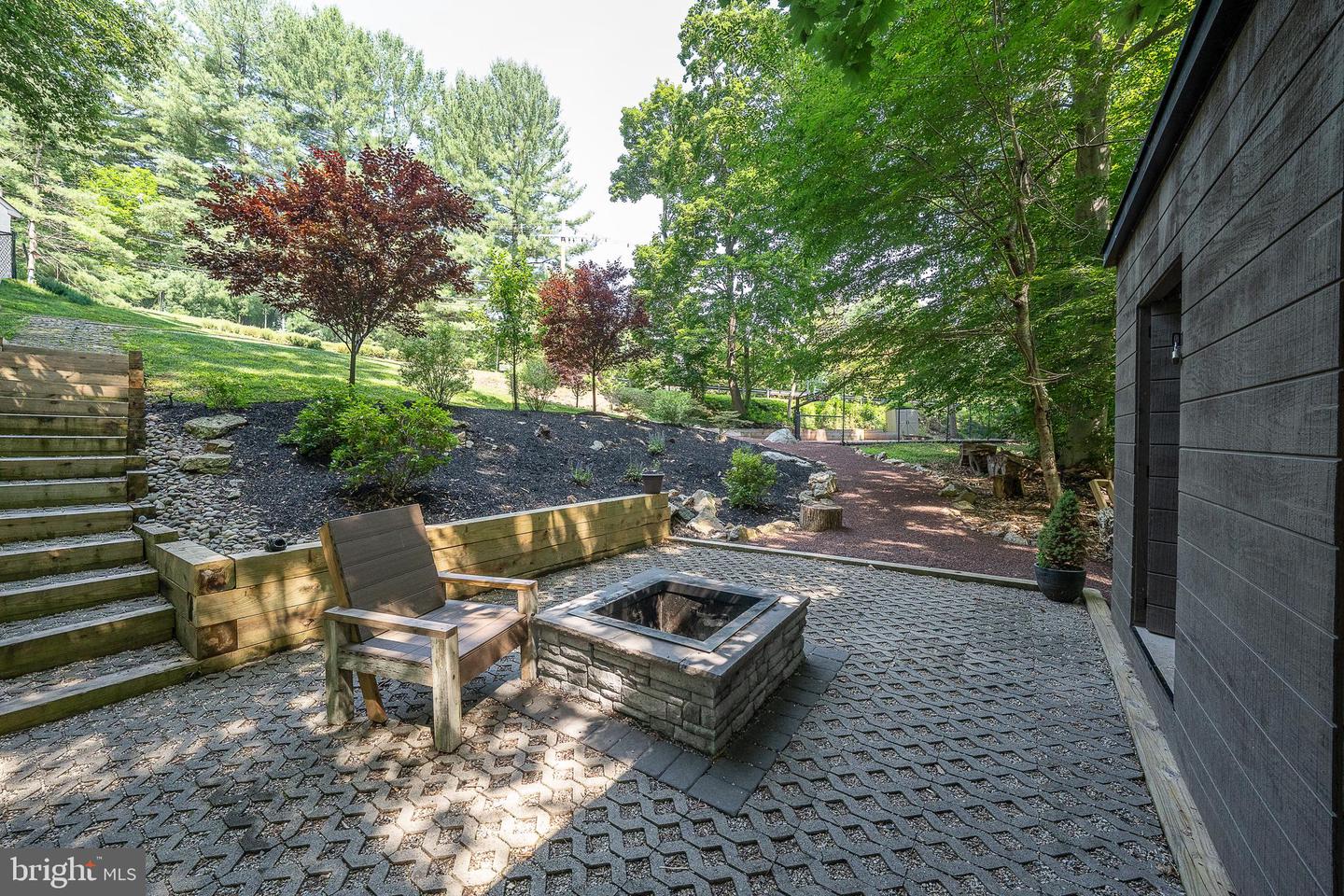 1551 Washington Ln Property Photo 51