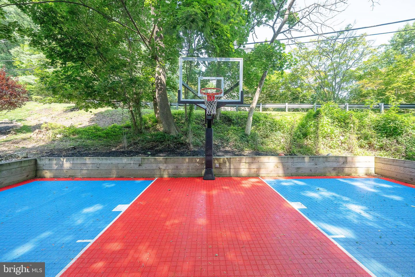 1551 Washington Ln Property Photo 56