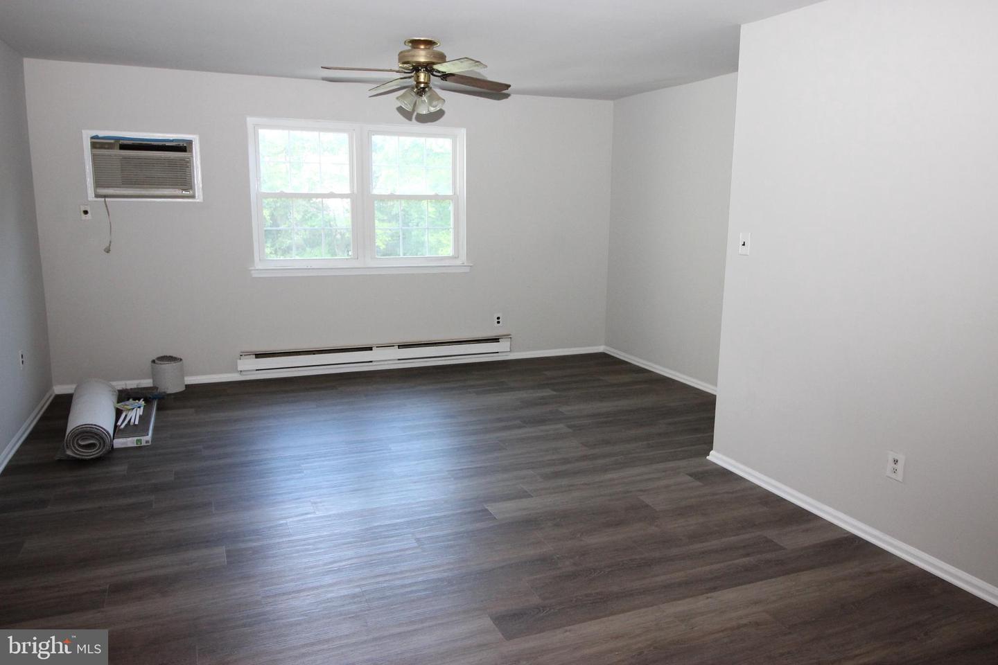404 Dresher Rd #l Property Photo 3