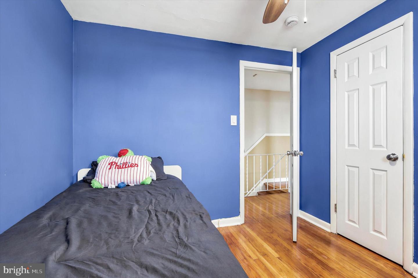 609 E Oak St Property Photo 14
