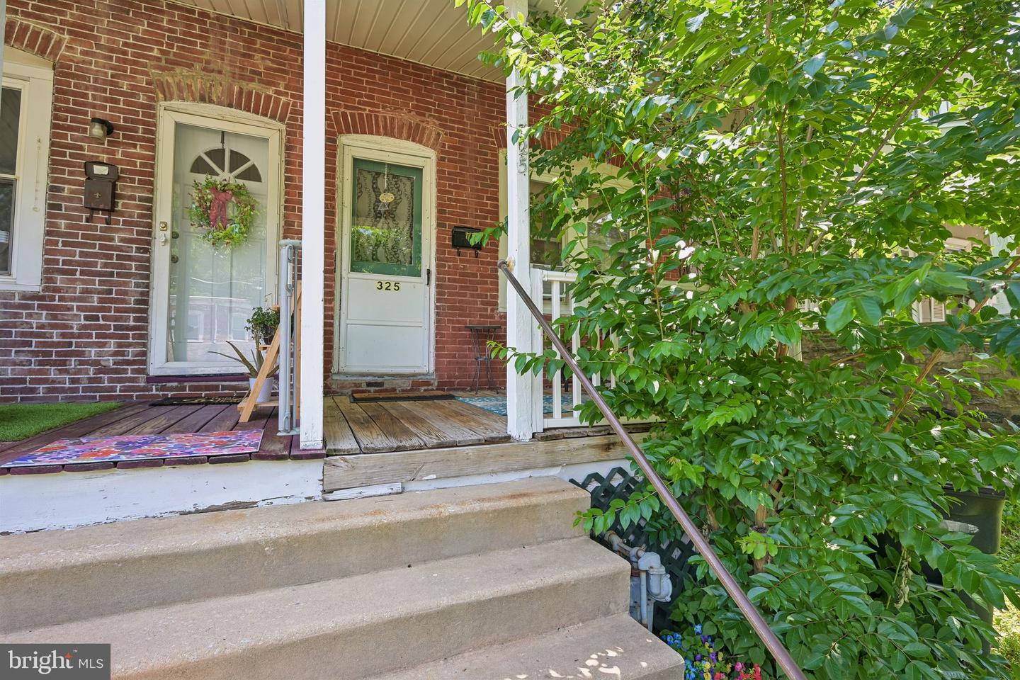 325 W Spring Ave Property Photo 4