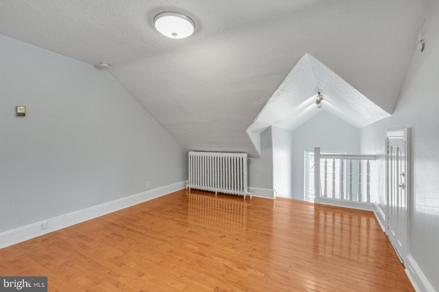 158 Montgomery Ave #3 Property Photo 3